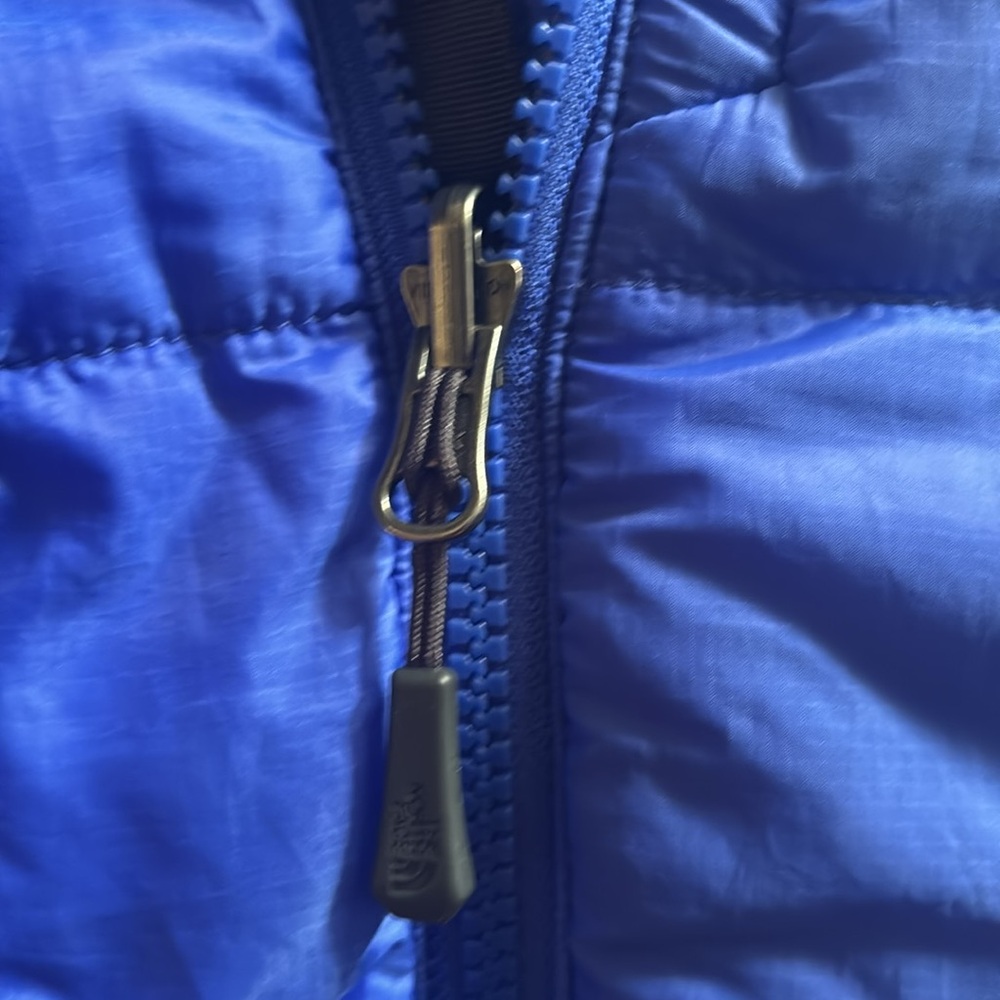 THE NORTH FACE Bright Blue Mock Neck Quilted Puffer Jacket S/P - Picture 5 of 13